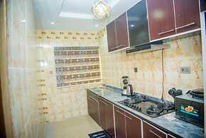 Mega Pavilion Suite and Apartment