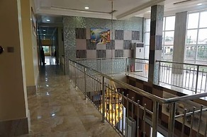 Mega Pavilion Suite and Apartment