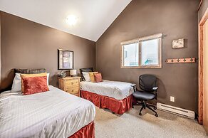 Fresh Tracks Retreat Ski In Out Hot Tub