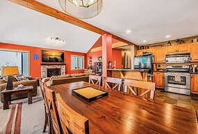 Fresh Tracks Retreat Ski In Out Hot Tub