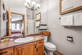 Fresh Tracks Retreat Ski In Out Hot Tub