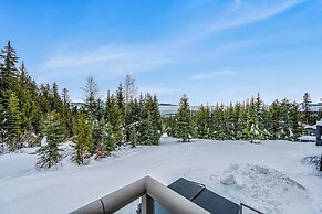 Fresh Tracks Retreat Ski In Out Hot Tub