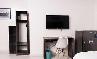 Mega Pavilion Apartment