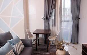 Mega Pavilion Apartment