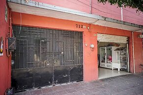 Private room Downtown 2 Guests