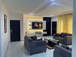 Lavish Apartment