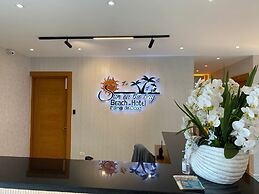 Sun on the bay beach hotel