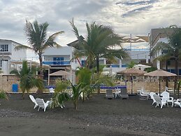 Sun on the bay beach hotel