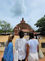 Villa Tambaka Retreat