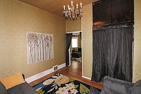 Vintage Parlor 2 Bedroom Home