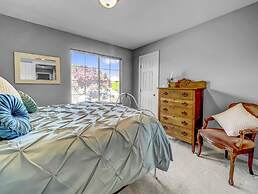 Paradise Hills Oasis 4 Bedroom Home