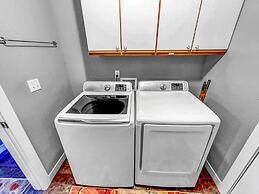 Paradise Hills Oasis 4 Bedroom Home