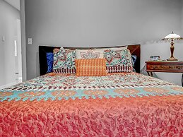 Paradise Hills Oasis 4 Bedroom Home