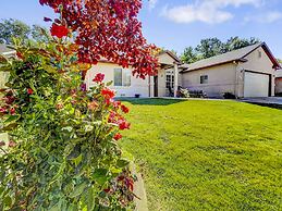 Paradise Hills Oasis 4 Bedroom Home