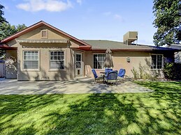 Paradise Hills Oasis 4 Bedroom Home