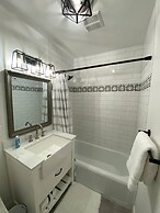 Serene Midtown Haus 3 Bedroom Home