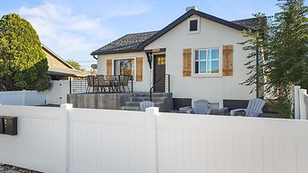 Serene Midtown Haus 3 Bedroom Home