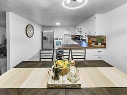 Sparn Mountain Hideaway 3 Bedroom Home