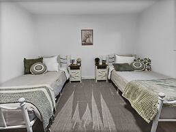 Sparn Mountain Hideaway 3 Bedroom Home