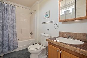 Blue Lagoon 3 Bedroom Home