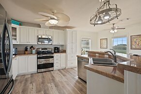 Blue Lagoon 3 Bedroom Home