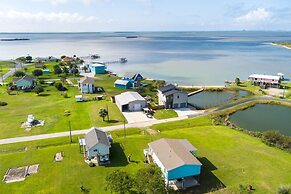 Blue Lagoon 3 Bedroom Home