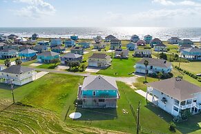 Sunkissed Castle 4 Bedroom Home