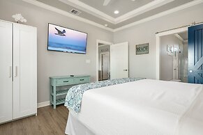 Sunkissed Castle 4 Bedroom Home