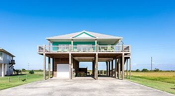 Sunkissed Castle 4 Bedroom Home