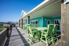 Sunkissed Castle 4 Bedroom Home