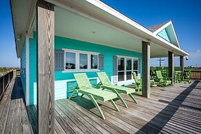 Sunkissed Castle 4 Bedroom Home