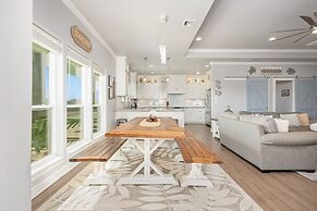 Sunkissed Castle 4 Bedroom Home