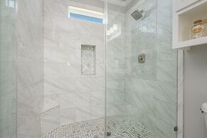 Sunkissed Castle 4 Bedroom Home