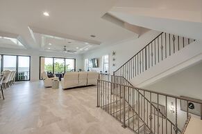 3552/3554 Big Kahuna Oasis: 10br, Pools & Beach Access 10 Bedroom Home