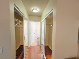 Tranquil Getaway At Waikiki Cove 2 Bedroom Condo