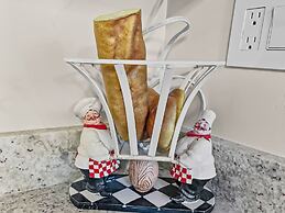 Quiet Garden Sanctuary 1 Bedroom Home