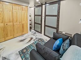 Quiet Garden Sanctuary 1 Bedroom Home