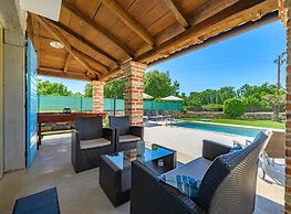 Villa Ida With View