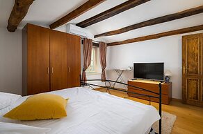 Villa Ida With View