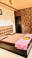 Goroomgo Pallav Guest House Ujjain