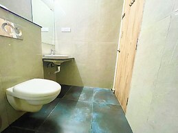 Hotel Janaki Pride - near Temple