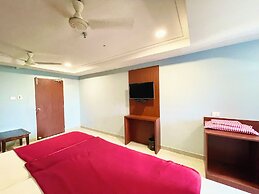 Hotel Janaki Pride - near Temple