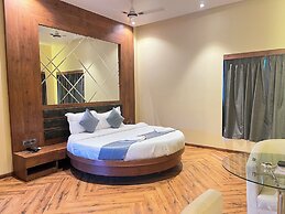 The Saroja Grand Villa Resorts