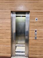 Stay 'd Pondok Indah