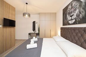 Classy apartments in city center