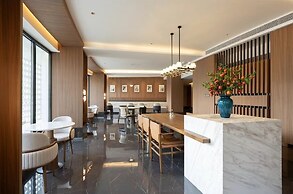 UC by Hyatt  West Railway St Hotel