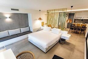 Anemolia Parga Suites