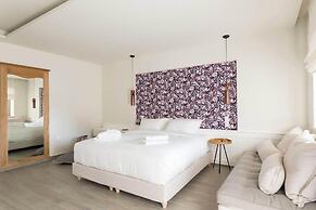 Anemolia Parga Suites