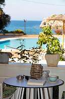 Anemolia Parga Suites