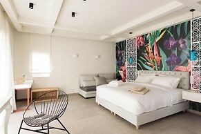 Anemolia Parga Suites